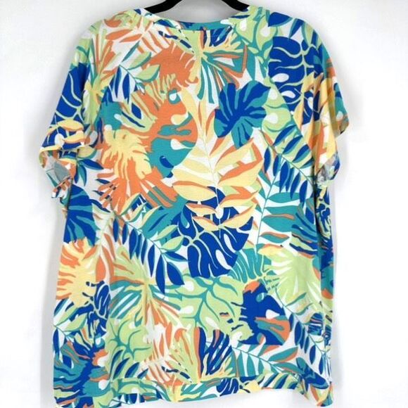 Chico's Weekends Tropical Stretch T Shirt Size 3 XL‎ Resort Colorful White Top - Picture 3 of 12